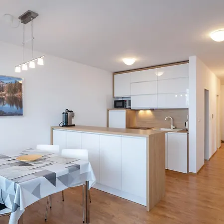 Apartment Tatrystay Smrek *